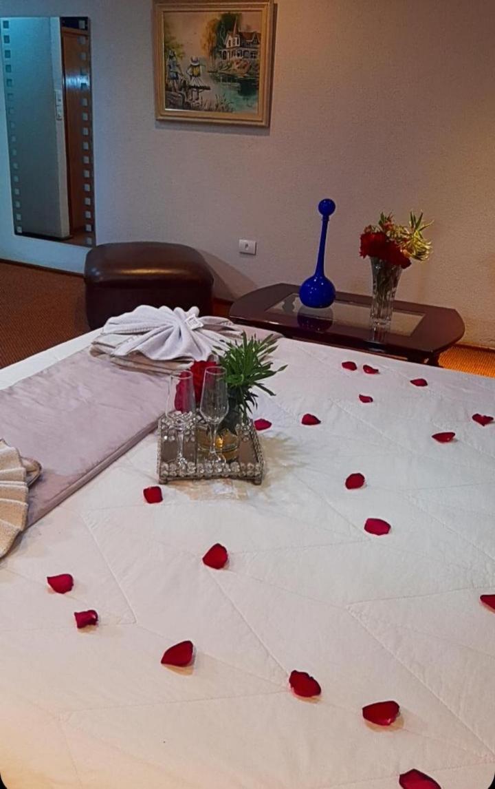 Skalla Hotel 新敖德萨 外观 照片