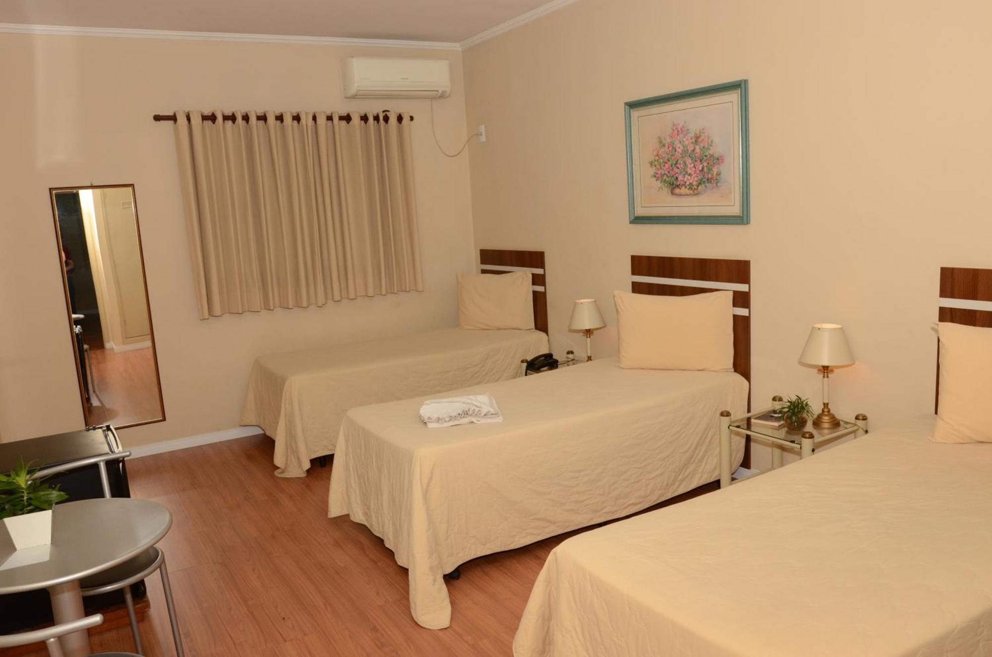Skalla Hotel 新敖德萨 外观 照片