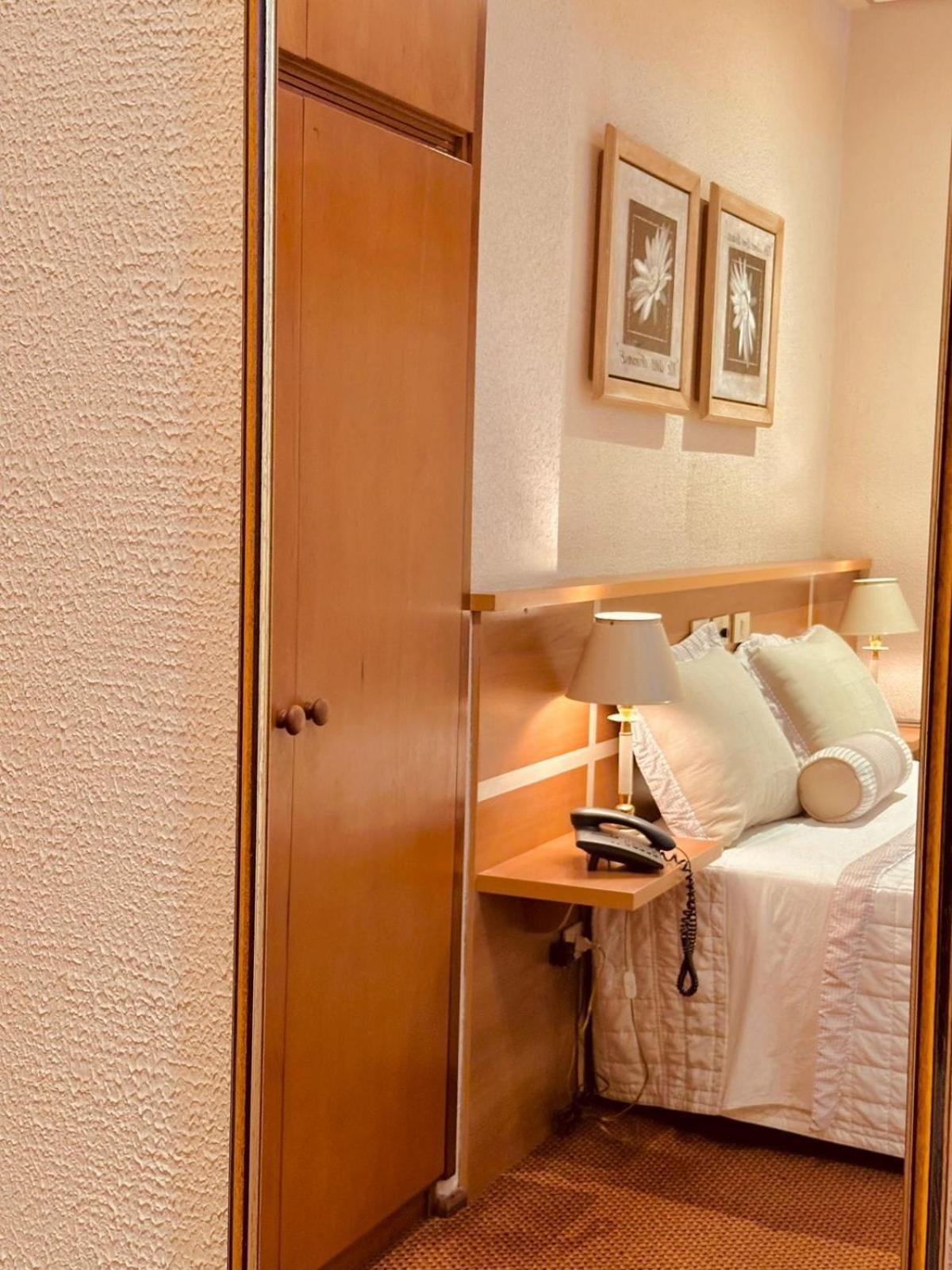 Skalla Hotel 新敖德萨 外观 照片